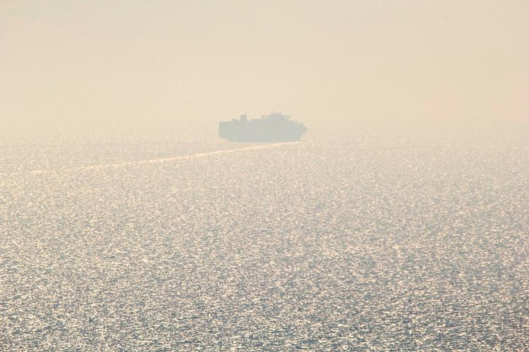 Sådan så det ud, da det første skib sejlede af sted fra Odesa via den nye sortehavsrute. Foto: Stringer (arkiv)/Ritzau Scanpix