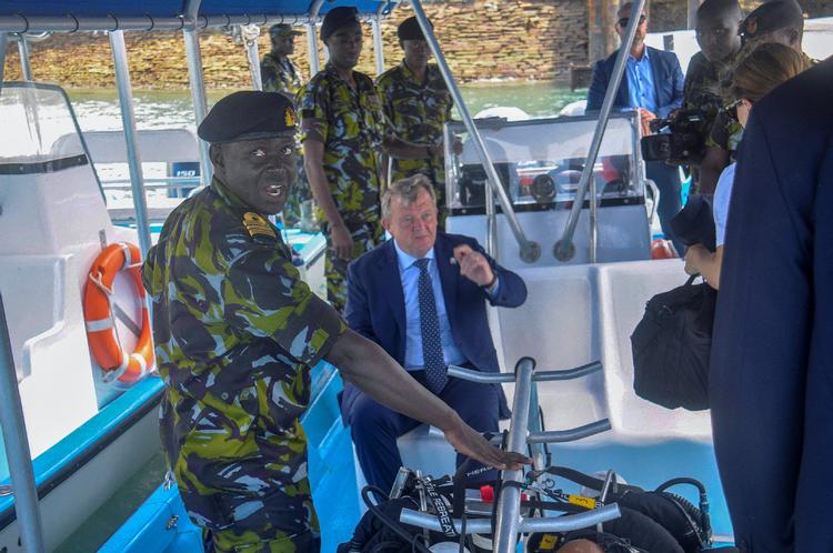 Lars Løkke Rasmussen var for nylig på besøg i Kenya. Afrika får mere opmærksomhed i regeringens finanslov. Foto: Stringer/Ritzau Scanpix