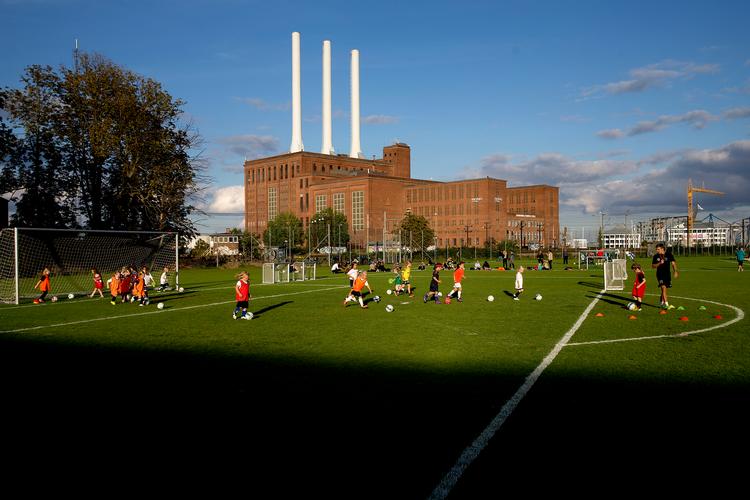 Blot 27 pct. af børn i 5., 7. og 9. klasse lever op til Sundhedsstyrelsens anbefalinger om at være fysisk aktive 60 minutter om dagen.  Foto: Finn Frandsen