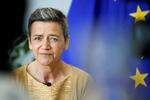 Margrethe Vestager er fortsat konkurrencekommissær og næstformand i EU-Kommissionen. Nu går hun efter at blive ny præsident for Den Europæiske Investeringsbank. Men hun er oppe imod en anden stærk kandidat.  Foto: Johanna Geron/Ritzau Scanpix
