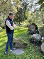 Flere bedemænd har valgt professionen, fordi de selv har haft dårlige erfaringer med en bedemand. Daniel Hansen er en af dem. Privatfoto.   