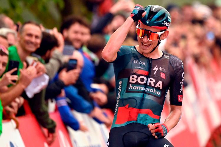 Lennard Kämna klatrede først i mål på 9. etape af Vuelta a España. Foto: Jose Jordan/Ritzau Scanpix