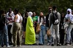 Den muslimske klædedragt abaya er blevet forbudt i franske skoler. Foto: Loic Venance/Ritzau Scanpix