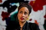Den britiske forfatter Zadie Smith fotograferet under Louisiana Literature i Humlebæk, 2017.  Foto: Finn Frandsen