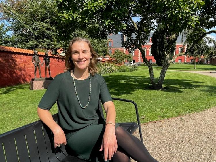 Anne-Mette Villumsen vil rokke ved Ribe Kunstmuseum og skabe udstillinger, der i højere grad vil nye generationer noget. Foto: Katrine Møller Madsen