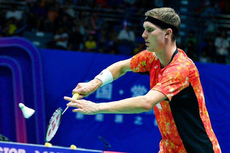 Viktor Axelsen er ude af badmintonturneringen Hong Kong Open efter blot én kamp. Foto: Str/Ritzau Scanpix