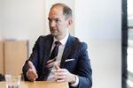 Skatteminister Jeppe Bruus (S) erkendte onsdag, at flere vurderinger var »helt på månen«. Foto: Gregers Tycho/Gregers Tycho