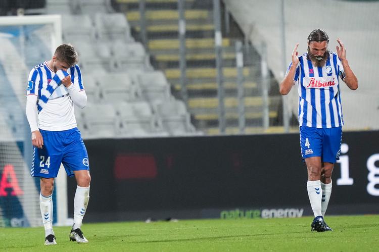 Mandag aften var tung på OB's stadion. Hjemmeholdet tabte 0-3 mod Silkeborg. Nu retter sponsor hård kritik mod klubben.  Foto: Claus Fisker/Ritzau Scanpix