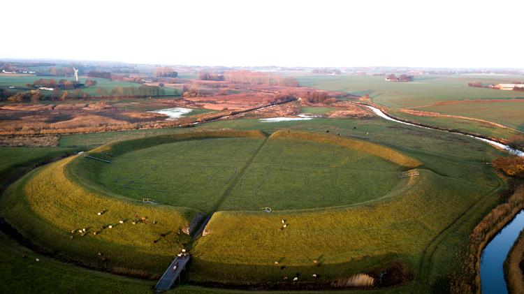 Vikingeborgen Trelleborg ved Slagelse er en af i alt fem ringborge, der netop er udnævnt til Unesco-verdensarv. Der kan være flere derude. Arkivfoto Jens Dresling