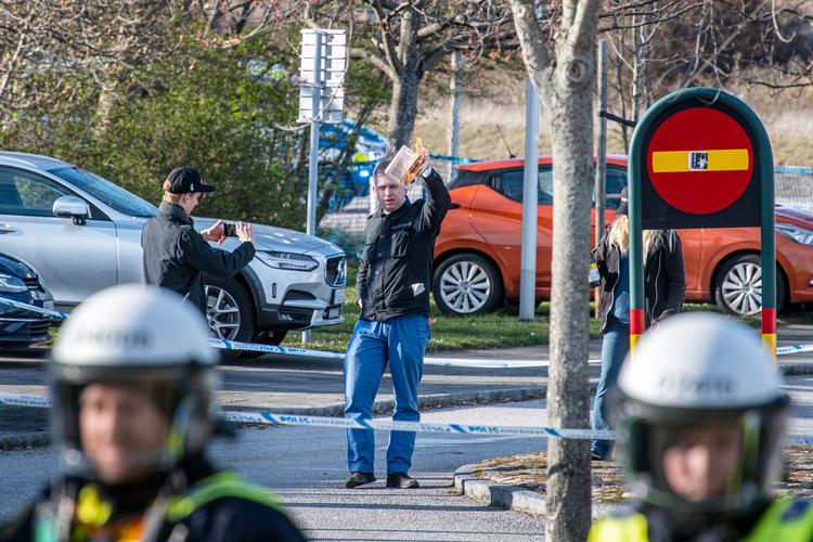 Loven skal stoppe koran-afbrændinger som denne, som Rasmus Paludan stod bag. Foto: Kenneth Meyer