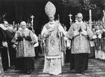 Pave Pius XII holdt hemmeligt, at han fik besked om massemordet i Belzec, en af de seks nazistiske dødslejre i Polen. En halv million mennesker blev myrdet i lejren.  Foto: Uncredited/Ritzau Scanpix