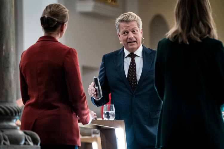 Troels Mylenberg - hækler i tv fra på mandag Foto: Rasmus Flindt Pedersen