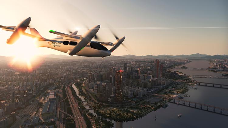 Inden 2030 skal droner som denne fylde luftrummet over Odense, hvis det står til borgmester Peter Rahbæk Juel (S). Foto: Pr/Hanwha Systems