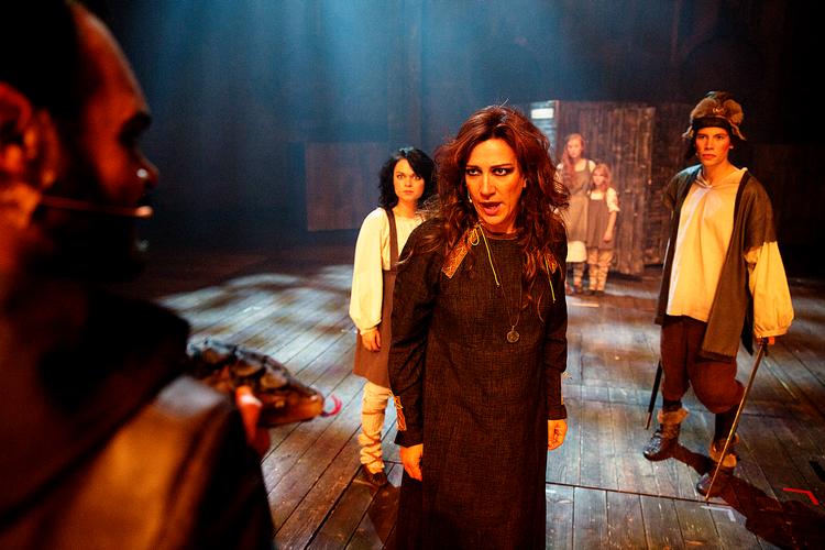 Nastja Arcel har haft adskillige roller på både film, tv og teater. Blandt rollerne er den store rolle som Skammeren i teaterversionen af Lene Kaaberbøls historie om 'Skammerens Datter'.   Foto: Thomas Borberg