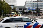 Politiafspærring foran universitetssygehuset i Rotterdam efter skyderiet. Foto: Piroschka Van De Wouw/Ritzau Scanpix