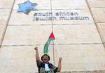 Sydafrika ser sin egen historie i krigen mellem Hamas og Israel. Regeringspartiet ANC mener, at Israel er en moderne apartheidstat og skyld i de voldelige angreb. Foto: Esa Alexander/Ritzau Scanpix