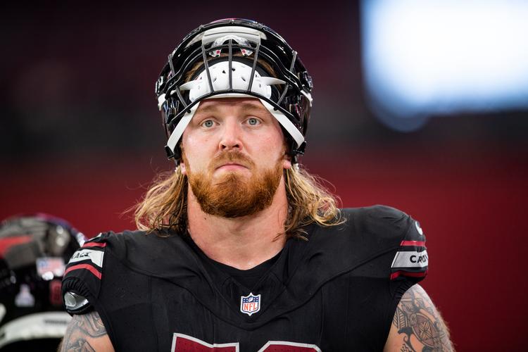 27-årige Hjalte Froholdt har fået sit gennembrud i NFL i sin femte sæson, hvor han efter skiftet til Arizona Cardinals for første gang i karrieren nu er en del af startopstillingen som center på den offensive linje. Foto: Arizona Cardinals
