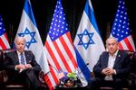 USA's præsident, Joe Biden (tv), mødtes onsdag med Israels premierminister, Benjamin Netanyahu. Men arabiske ledere aflyste et møde.  Foto: Miriam Alster/Ritzau Scanpix