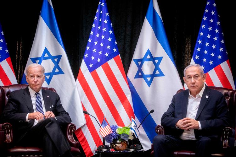 USA's præsident, Joe Biden (tv), mødtes onsdag med Israels premierminister, Benjamin Netanyahu. Men arabiske ledere aflyste et møde.  Foto: Miriam Alster/Ritzau Scanpix