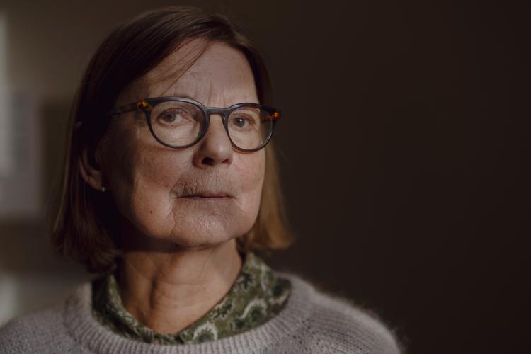 Win-win: Gitte Skou Rasmussen får mere tid til børnebørnene, Gentofte Kommune beholder en erfaren medarbejder. Et levn fra industrisamfundet står for fald: Jo, du kan godt både arbejde og være pensionist. Foto: Benjamin Krog