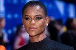 Afdøde Chadwick Boseman var Letitia Wrights ven. Det var ham, der pegede på, at hun ville være den helt rette til at spille hans søster, den intelligente superhelt Shuri, i Marvel-filmen 'Black Panther'.  Foto: Vianney Le Caer/Ritzau Scanpix