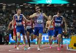 Briten Josh Kerr distancerede Narve Gilje Nordås (tv.) og Jakob Ingebrigtsen på 1.500-meteren under VM i Budapest i august sidste år. REUTERS/Sarah Meyssonnier Arkivfoto Sarah Meyssonnier