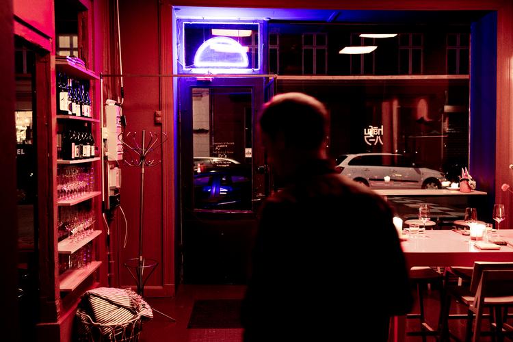 Fredag aften i Ravnsborggade og Kind of Blue var proppet. Café Gavlen havde fuldt hus. På Hafu var der musestille. Hvilken skam! Foto: Nichlas Pollier