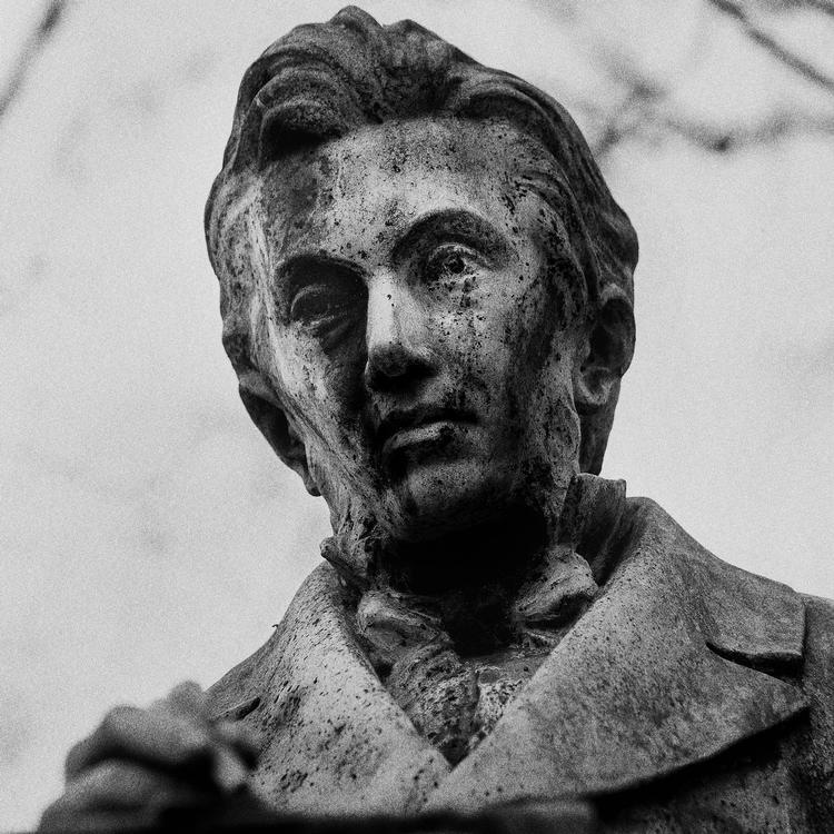 I 86 år har danske sendelektorer eksempelvis lært danskstuderende i udlandet at læse Søren Kierkegaard på originalsproget. Nu bliver ordningen afskaffet.  Foto: Daniel Hjorth