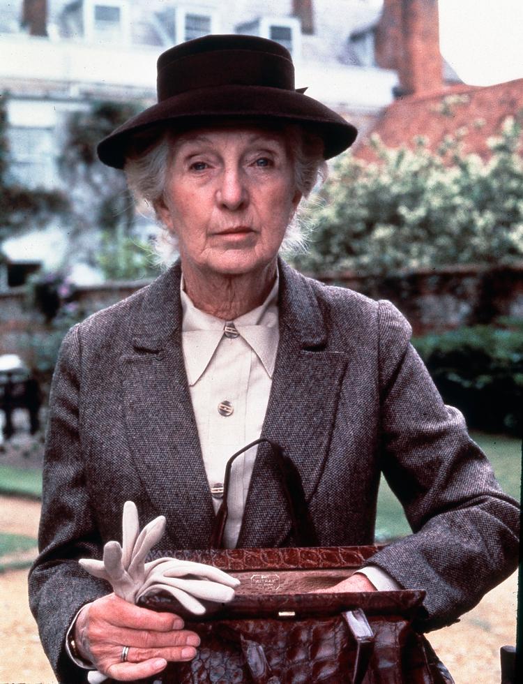 Adskillige skuespillere har haft rollen som Miss Marple. Men mest ikonisk er Joan Hickson fra 1980'ernes tv-version af historien om amatørdetektiven. Foto: Ronald Grant Archive / Mary Evan/Ritzau Scanpix
