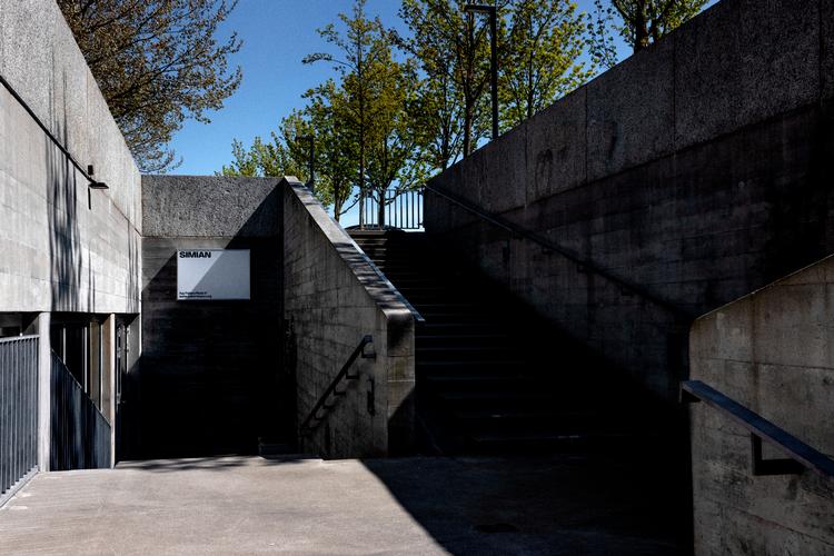  Lørdag 4. november rykker festkonceptet Rewild ned i det 1.300 kvadratmeter store underjordiske kunstcenter Simian. Foto: Jacob Ehrbahn