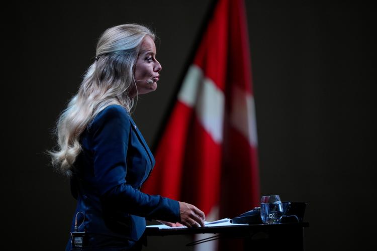 Pernille Vermund på talerstolen ved Nye Borgerliges årsmøde i DGI-Huset i Vejle. Foto: Bo Amstrup/Ritzau Scanpix