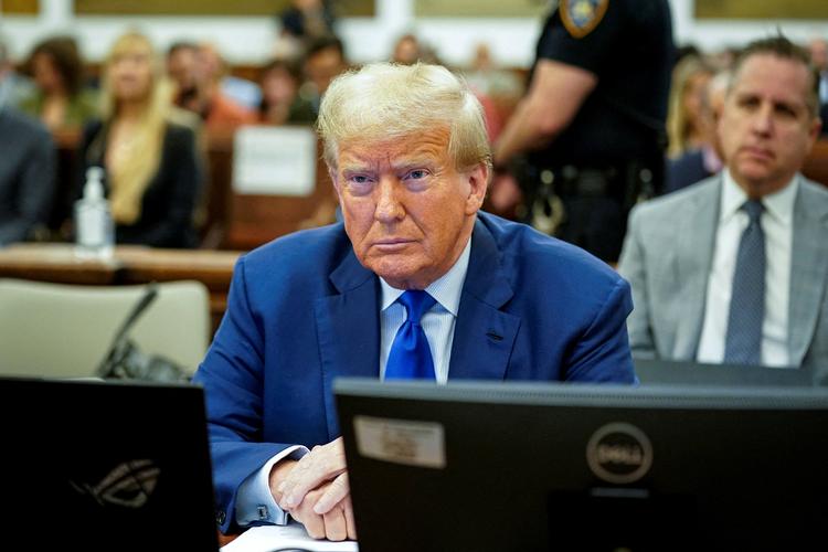 Tidligere præsident Donald Trump har nu igen fået forbud mod at rase ud på de sociale medier mod vidner, der går ham imod i flere af de retssager, han er involveret i. Foto: Pool/Ritzau Scanpix