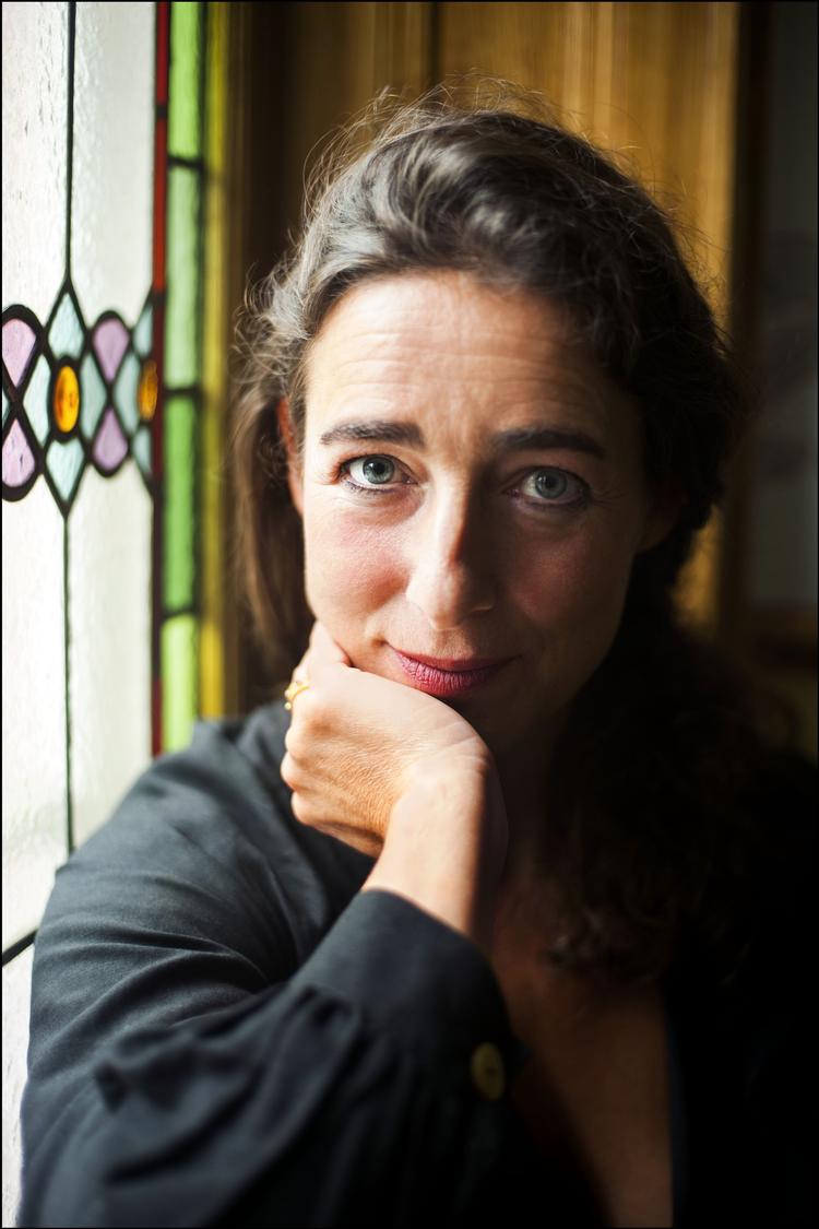 53-årige Joanna Rubin Dranger er illustrator og har blandt andet udgivet tegneserier og børnebøger, ofte med feministisk tematik. Hun er desuden professor ved kunstakademiet i Stockholm. Foto: Anna Widoff