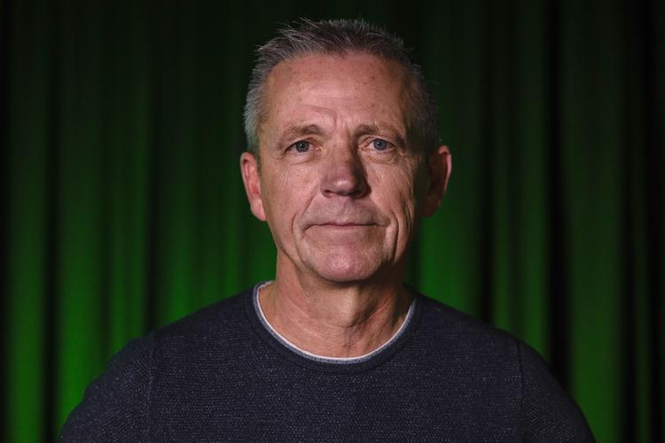 Den tidligere PET-mand Jesper, der er tiltalt for at røbe statshemmeligheder, står nu frem i et interview med DR.  Foto: Morten Krüger/DR