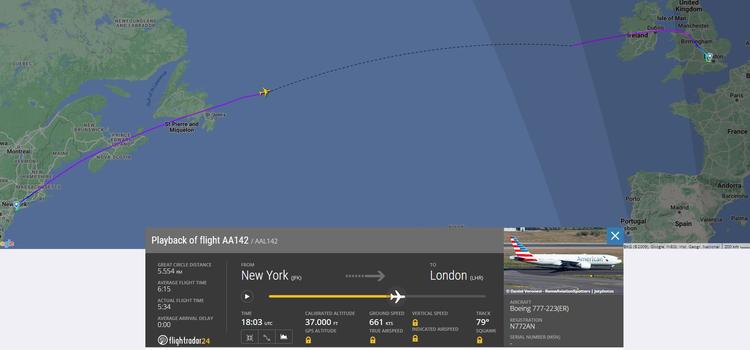 Ruten som American Airlines' fly AA142 fløj over Atlanten onsdag 1. november. Kilde: www.flightradar24.com Kilde: Flightradar24