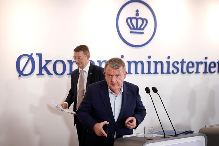 Liberal Alliance ser positivt på det meste af regeringens skatteudspil, som blandt andre udenrigsminister Lars Løkke Rasmussen (M) og forsvars- og økonomiminister Troels Lund Poulsen (V) præsenterede mandag. Men så er der lige det med top-topskatten. ...  Foto: Jens Dresling