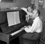 Kurt Weill og sanger og skuespiller Lotte Lenya var gift ad to omgange, sidste gang til hans tidlige død som 50-årig i 1950 i USA. Foto: Robert Kradin/Ritzau Scanpix