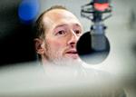 Carsten Ortmann havde henlagt sit program 'Supertanker' til Bogforum i Bella Center, hvor han havde besøg af astrofysiker Anja C. Andersen og sognepræst Pia Søltoft. Foto: Agnete Schlichtkrull