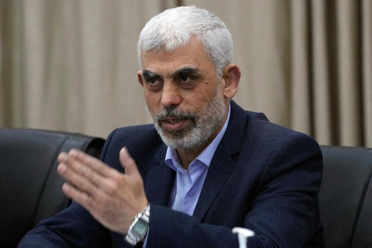 Yahya Sinwar begyndte sin karriere i Hamas som skyggerådgiver for den tidligere leder. Siden er han selv steget i graderne. Foto: Adel Hana/Ritzau Scanpix
