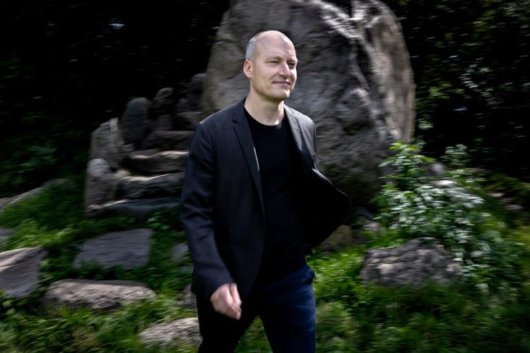 Pelle Dragsted (Ø) er gæst i et afsnit af Weekendavisens podcast ’Avistid’ til en samtale om situationen i Mellemøsten. Foto: Nichlas Pollier