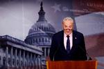 Lederen af Demokraterne i Senatet, Chuck Schumer, mødte pressen, efter at afstemningen var i hus.  Foto: Anna Moneymaker/Ritzau Scanpix