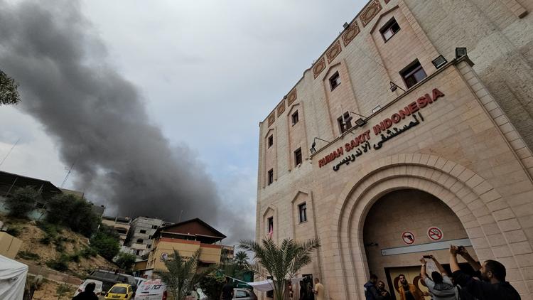 Indonesian Hospital er et af de få fungerende sygehuse i Gaza by. Nu meldes det under belejring. Arkivfoto Stringer