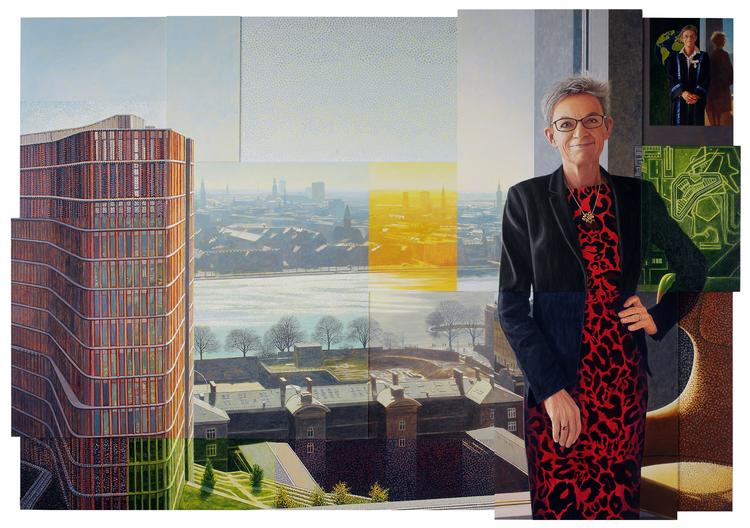 “Up and Beyond” portræt af Ulla M. Wewer, malet af Lars Physant. Maleriet hænger i indgangen til Mærsk Tårnet. 
Donation af Kirsten og Freddy Johansens Fond. 