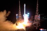Opsendelsen af en formodet spionsatellit har fået Sydkorea til delvist at ophæve en militær aftale med Nordkorea. Foto: Str/Ritzau Scanpix