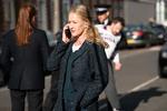 Paula Malcomson er intet mindre end fremragende som den trængte kriminalkommissær Colette Cunningham. Foto: BritBox