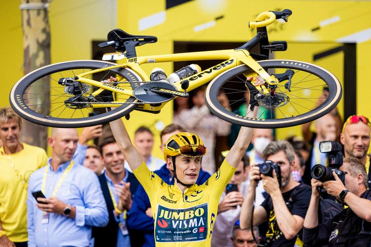 Tour de France-vinderen, Jonas Vingegaard kører fra og med nytår på Team Visma-Lease a Bike. Foto: Kim Frost