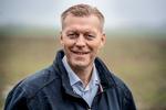 »Jeg må erkende, at selv om jeg har det rigtigt godt både fysisk og psykisk, er jeg stadig ikke tilbage på min fulde arbejdskapacitet«, lyder det fra Mads Jakobsen. Foto: Morten Stricker/Ritzau Scanpix