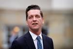 Udlændinge- og integrationsminister Kaare Dybvad Bek (S) mener selv, at det sender »et helt forkert signal« at give tidsubegrænset opholdstilladelse til udlændinge, der er sigtet eller tiltalt for kriminalitet. Foto: Jens Dresling