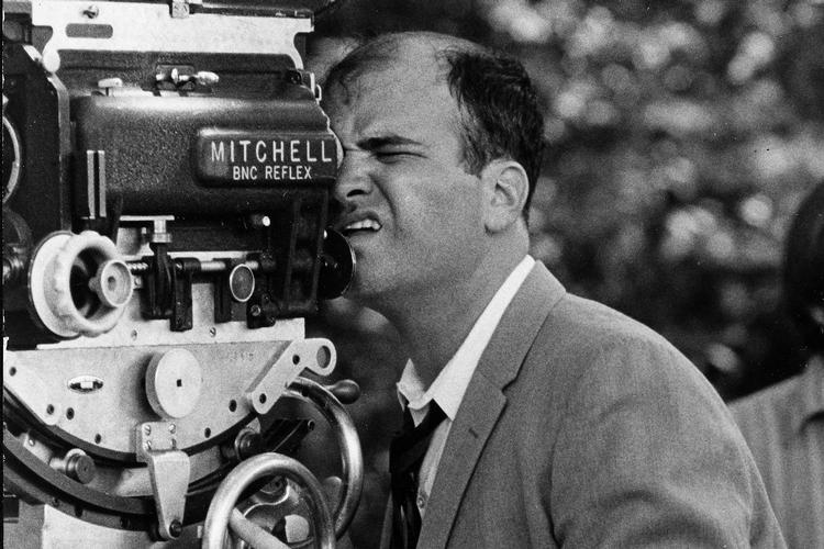 Terrence Malick på arbejde under indspilningen af "Badlands" tilbage i 1974. Foto: Anonymous/Ritzau Scanpix