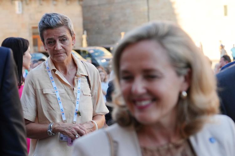 »Vestager har et godt cv, men det har Calvino altså også. Ikke mindst som erfaren finansminister fra et større land, for det er bare et faktum, at et land af Spaniens størrelse kan forvente at have nogle af de tunge poster. Det kan et lille land som Danmark ikke«, siger seniorforsker Jacob Funk Kirkegaard fra tænketanken German Marshall Fund.  Foto: Álvaro Ballesteros/Ritzau Scanpix